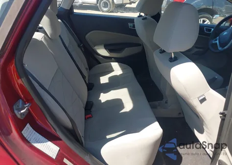 2014 Ford Fiesta Se z USA, uszkodzony, nr VIN 3FADP4BJ2EM136800